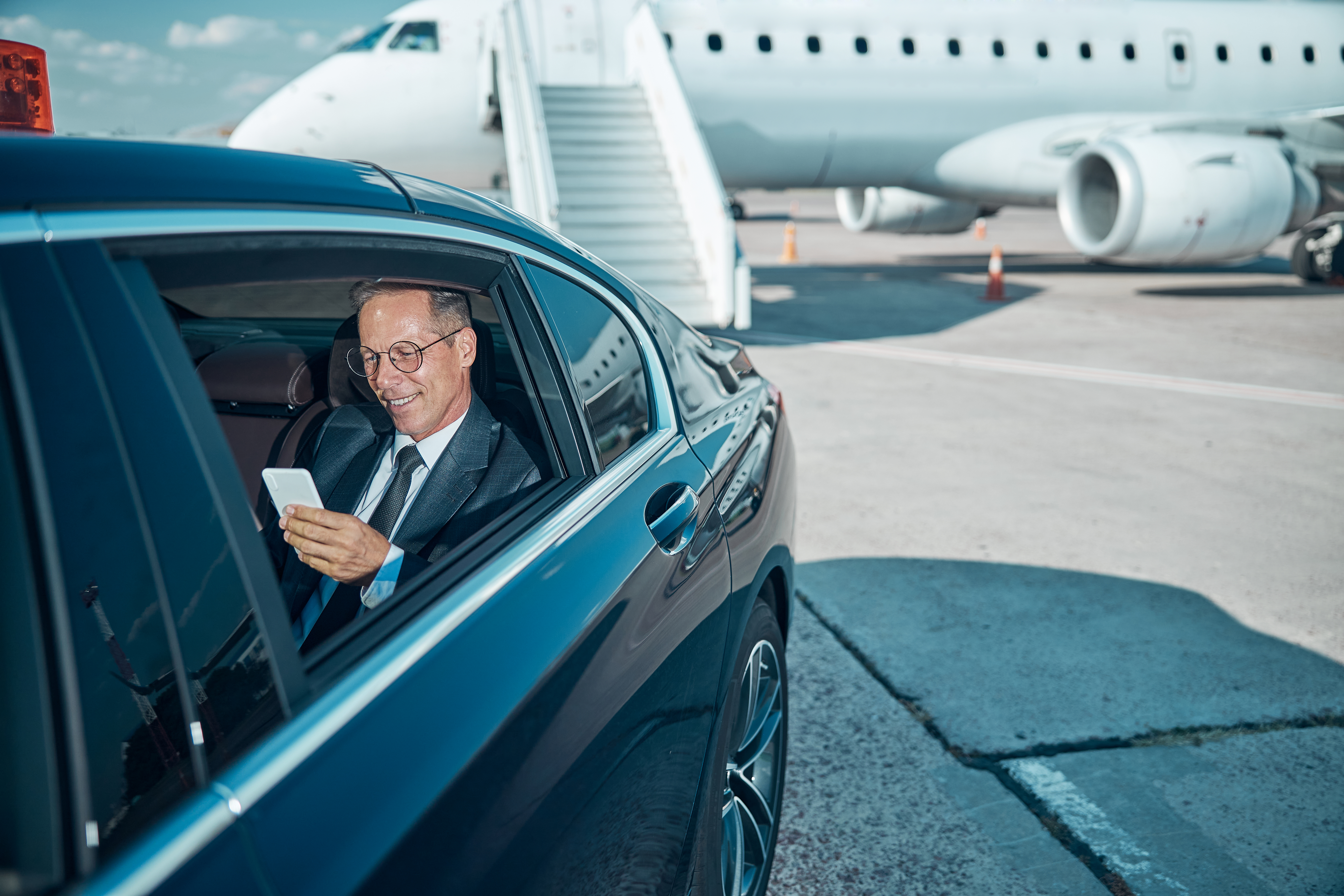 Uncovering Affordable Airport Parking: Insider Tips and Industry News